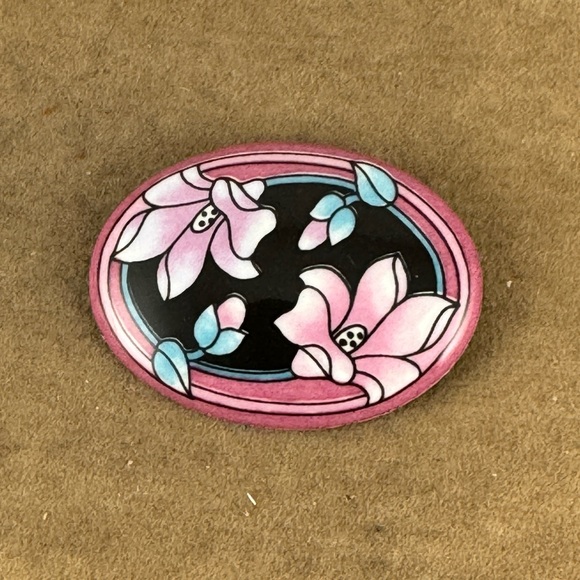 Vintage Michaela Frey Enamel Art Nouveau Broach Morning Glory Floral scene - Picture 4 of 4